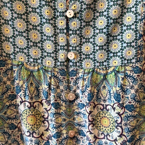 J. Jill Mandala Floral Patterned Tank with Buttons - Picture 2 of 4